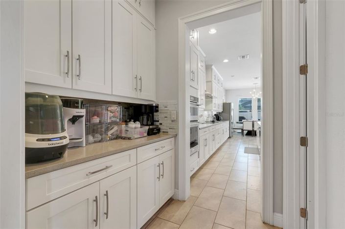 Image No.25-6 Bed House for sale