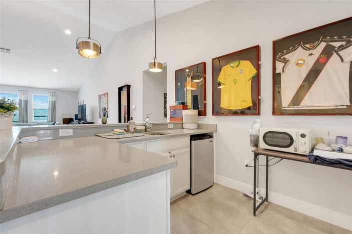 Image No.32-6 Bed House for sale