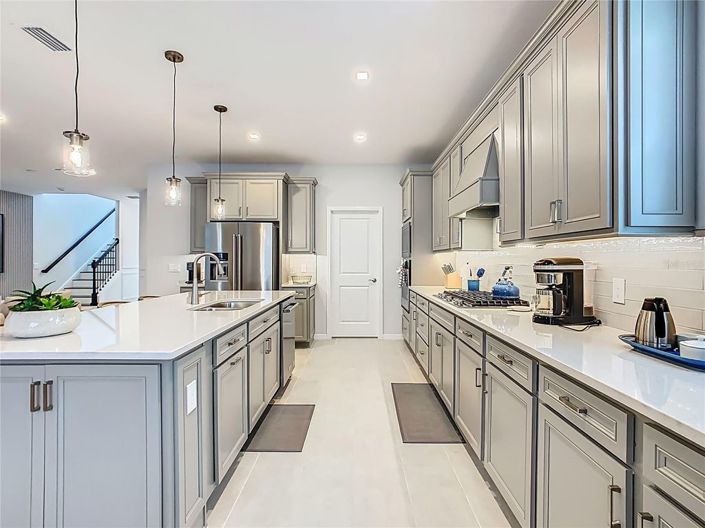 Image No.20-5 Bed House for sale