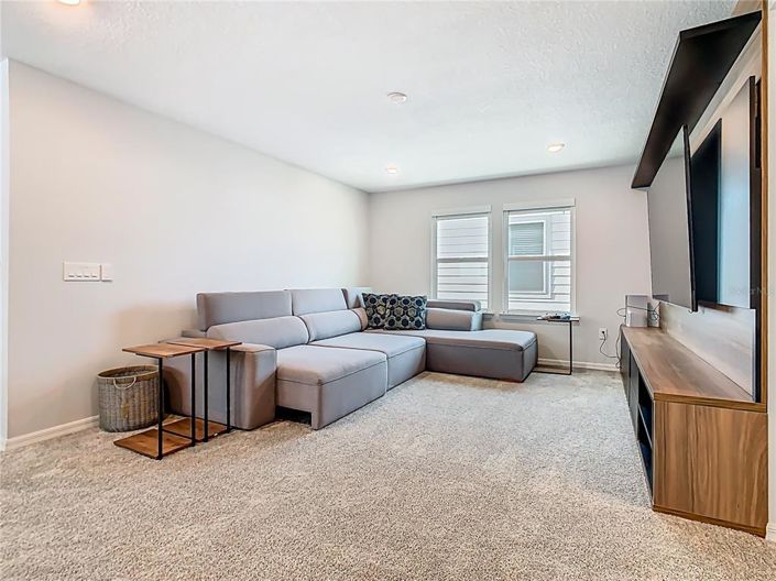 Image No.36-5 Bed House for sale