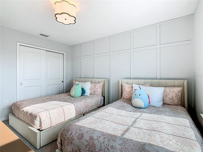 Image No.41-5 Bed House for sale