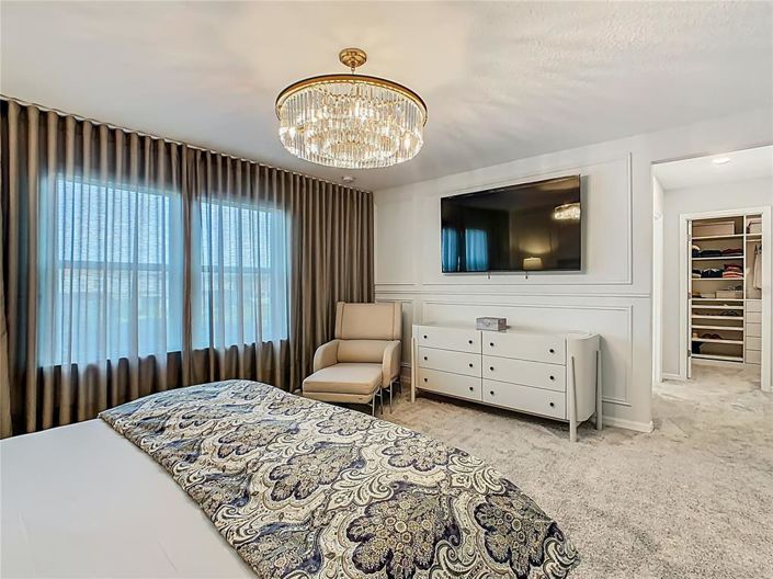 Image No.42-5 Bed House for sale