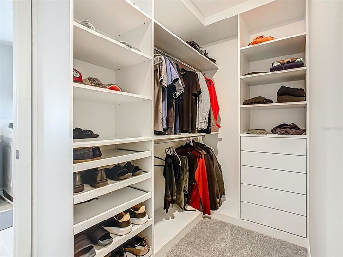 Image No.51-5 Bed House for sale