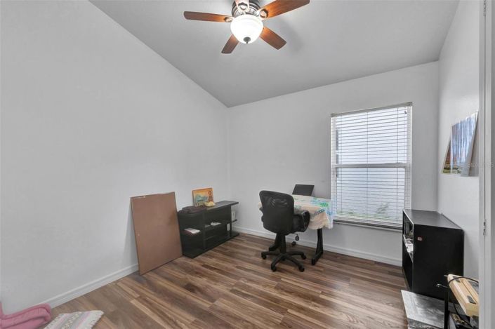 Image No.38-4 Bed House for sale