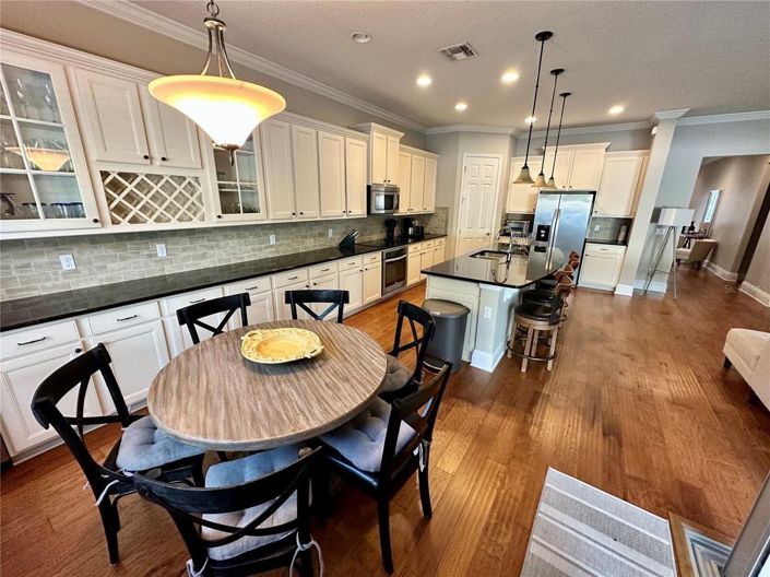 Image No.5-4 Bed House for sale