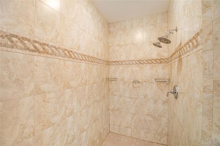 Image No.27-3 Bed Townhouse for sale