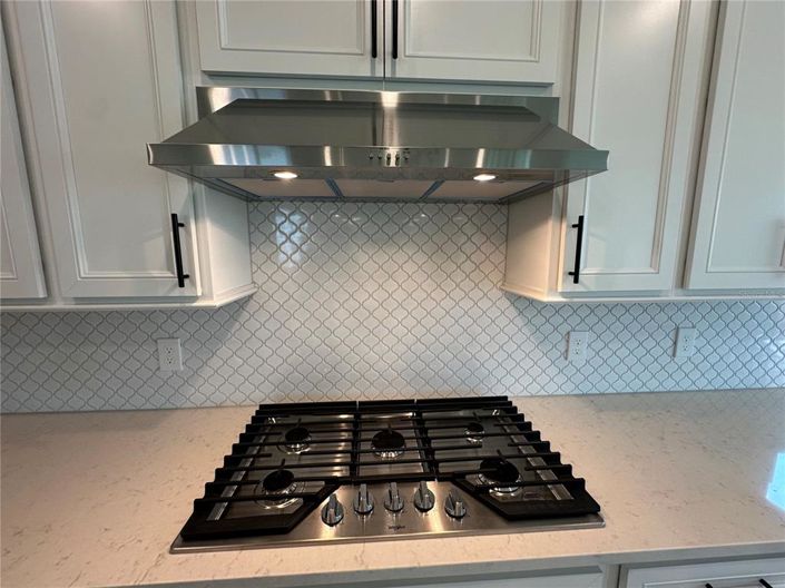 Image No.11-5 Bed House for sale