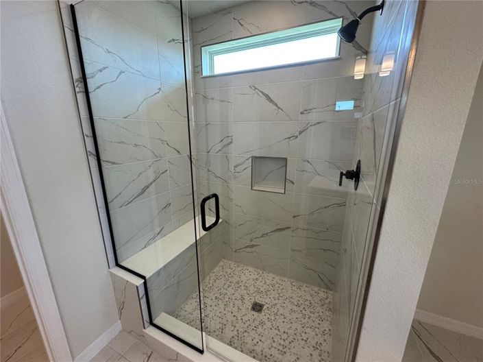 Image No.29-5 Bed House for sale