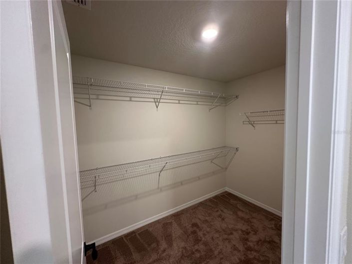 Image No.53-5 Bed House for sale