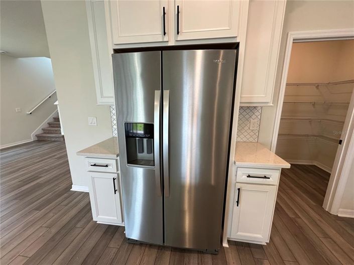 Image No.9-5 Bed House for sale