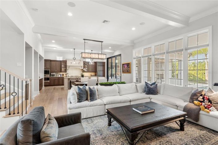 Image No.5-Maison de 5 chambres à vendre à Orlando