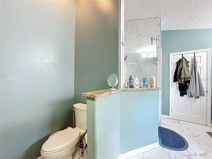 Image No.17-4 Bed House for sale