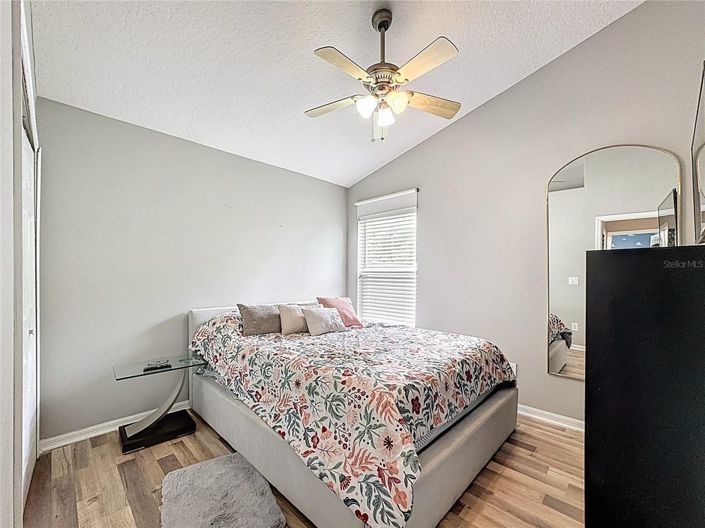 Image No.18-4 Bed House for sale