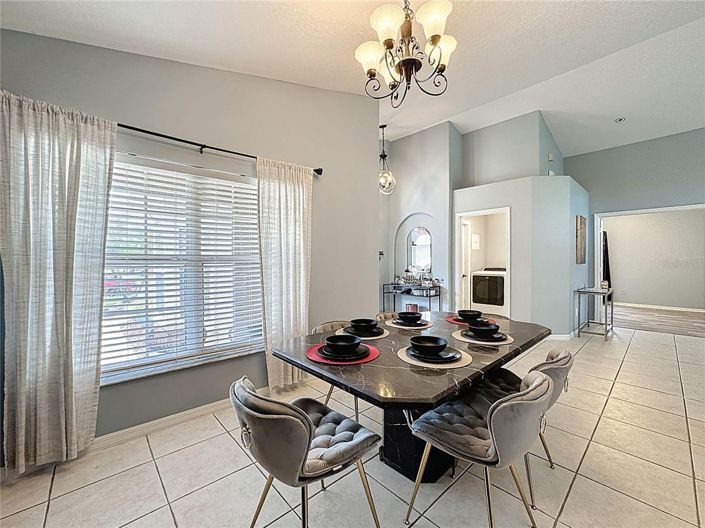 Image No.7-4 Bed House for sale