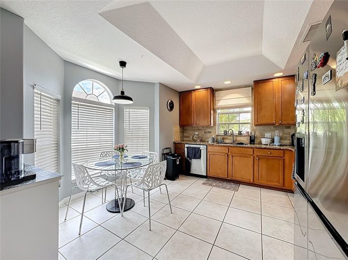 Image No.9-4 Bed House for sale