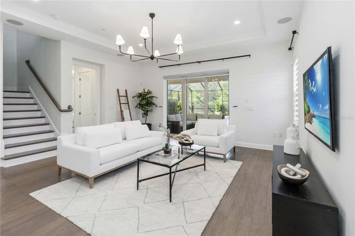 Image No.19-5 Bed House for sale