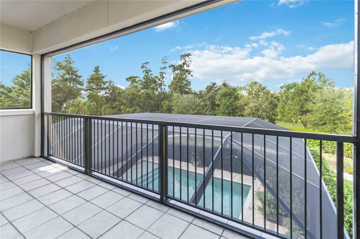 Image No.36-5 Bed House for sale