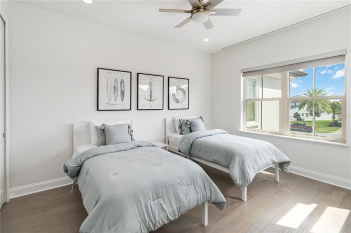 Image No.40-5 Bed House for sale