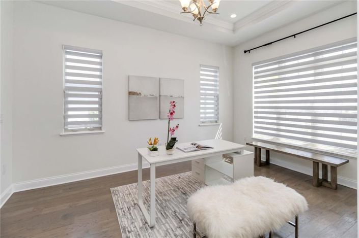 Image No.9-5 Bed House for sale