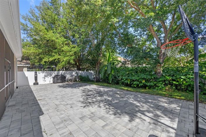 Image No.2-5 Bed House for sale