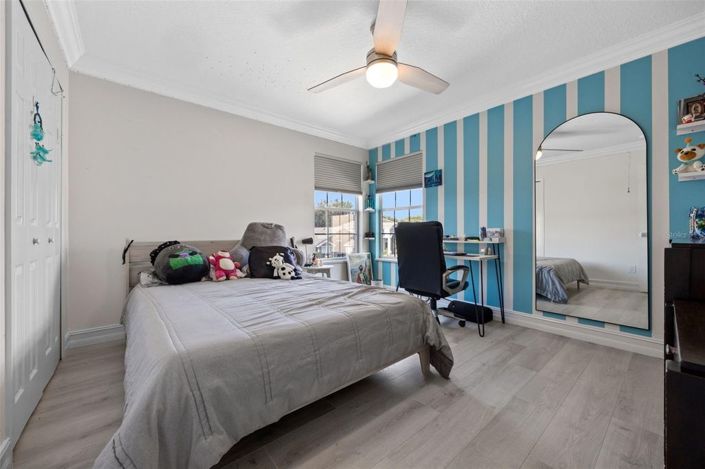 Image No.26-5 Bed House for sale