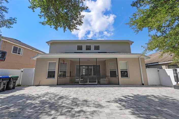 Image No.30-5 Bed House for sale