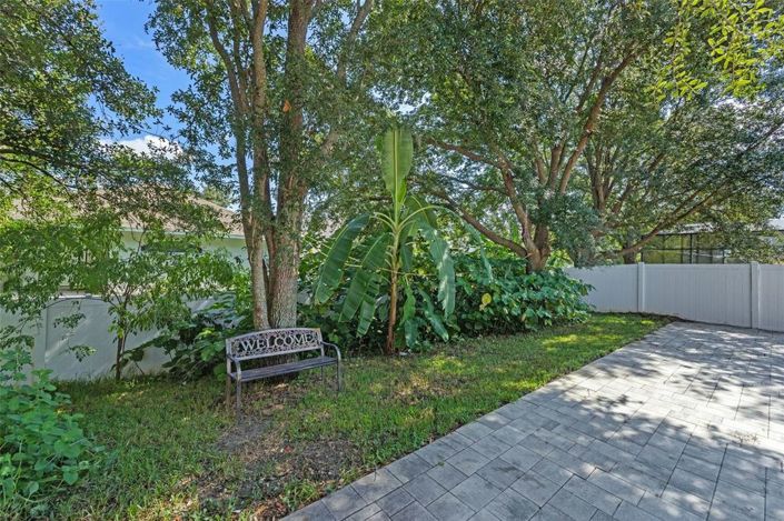 Image No.32-5 Bed House for sale