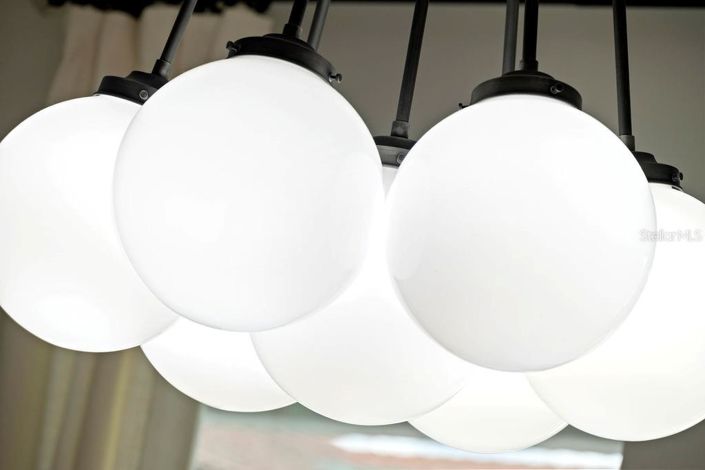 Image No.33-6 Bed House for sale