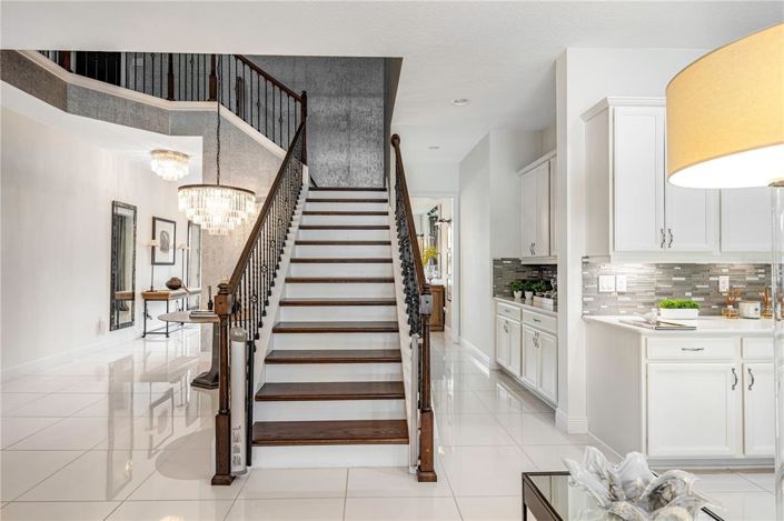 Image No.50-6 Bed House for sale