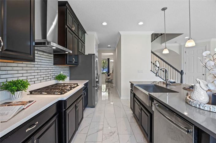 Image No.16-5 Bed House for sale