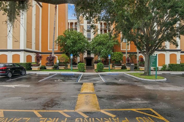 Image No.3-3 Bed Townhouse for sale