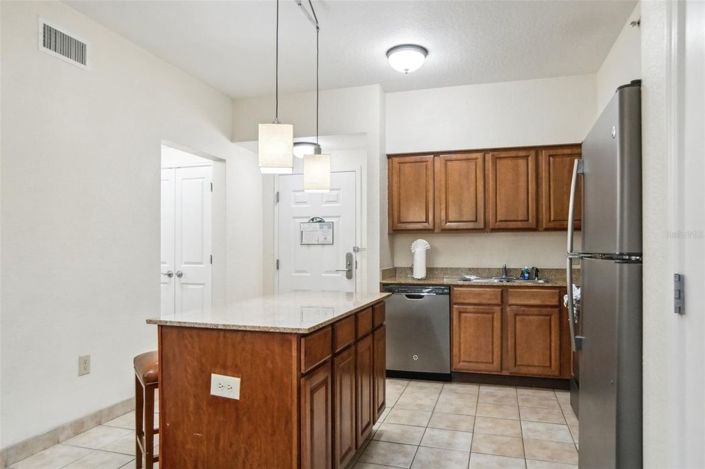 Image No.5-3 Bed Townhouse for sale