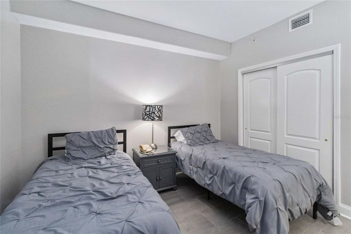 Image No.31-2 Bed Townhouse for sale