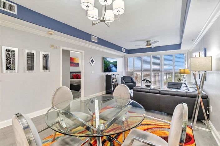 Image No.8-2 Bed Townhouse for sale