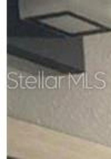 Image No.18-2 Bed Townhouse for sale