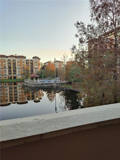 Image No.33-2 Bed Townhouse for sale