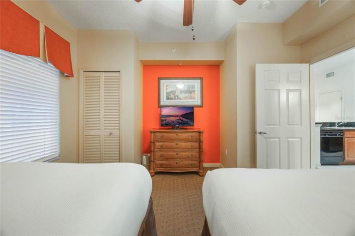 Image No.19-2 Bed Townhouse for sale