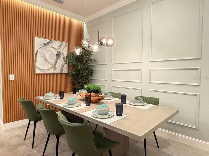 Image No.14-5 Bed Townhouse for sale