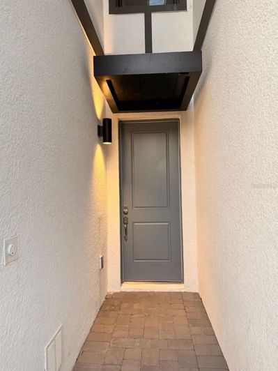 Image No.3-5 Bed Townhouse for sale