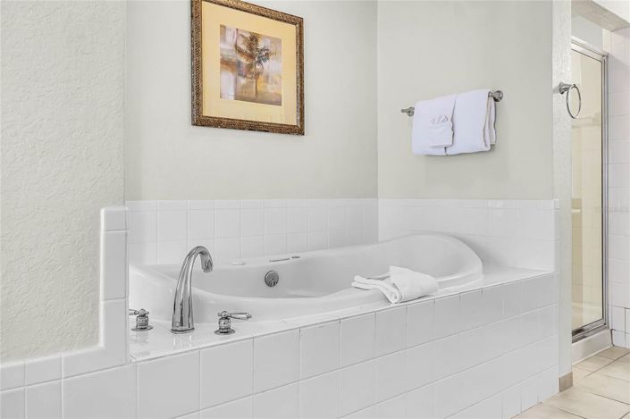 Image No.17-3 Bed Townhouse for sale