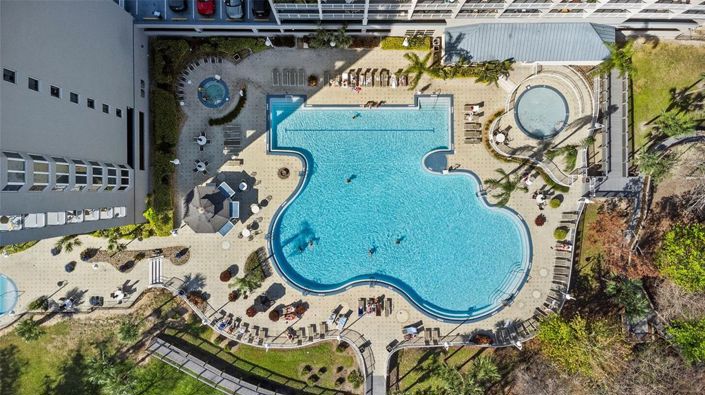 Image No.28-2 Bed Townhouse for sale