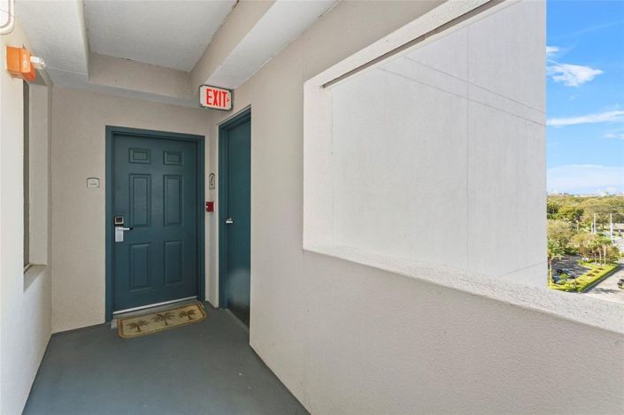 Image No.4-2 Bed Townhouse for sale