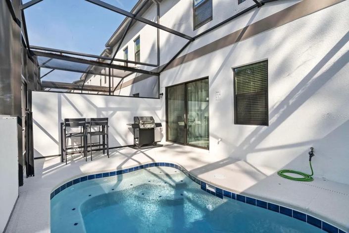 Image No.20-5 Bed Townhouse for sale