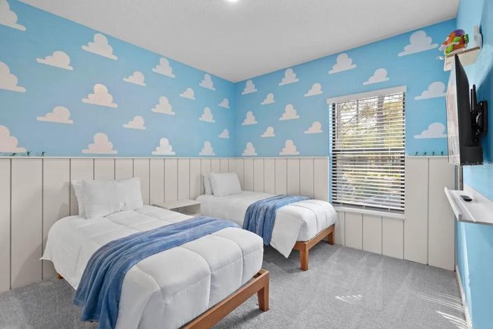 Image No.35-5 Bed Townhouse for sale