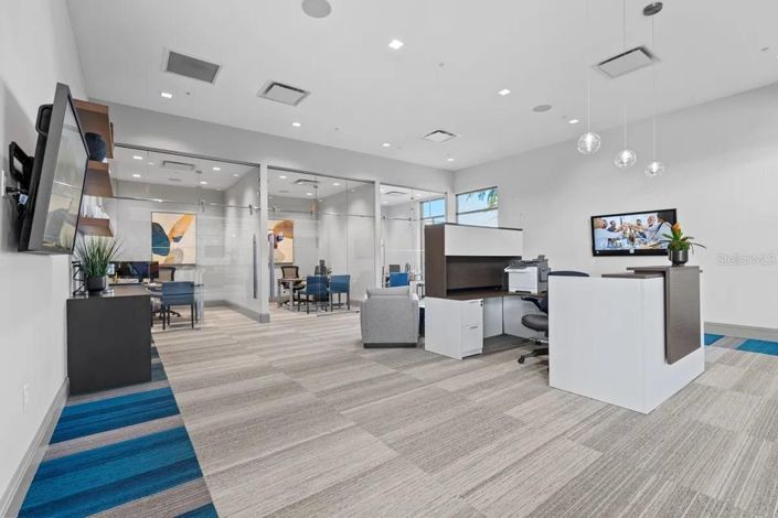 Image No.38-5 Bed Townhouse for sale