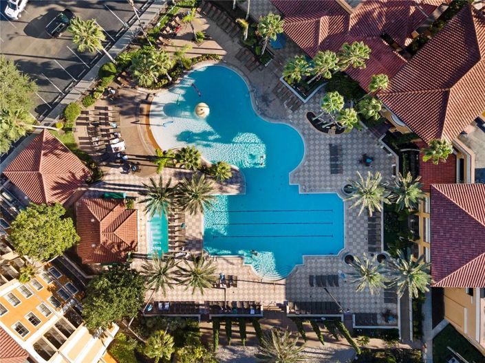 Image No.11-2 Bed Townhouse for sale