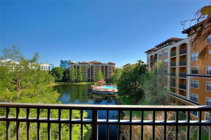 Image No.7-2 Bed Townhouse for sale