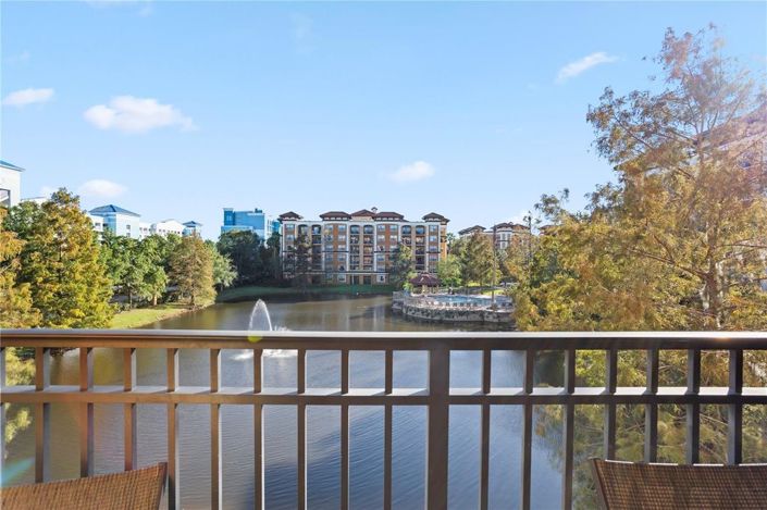 Image No.8-2 Bed Townhouse for sale