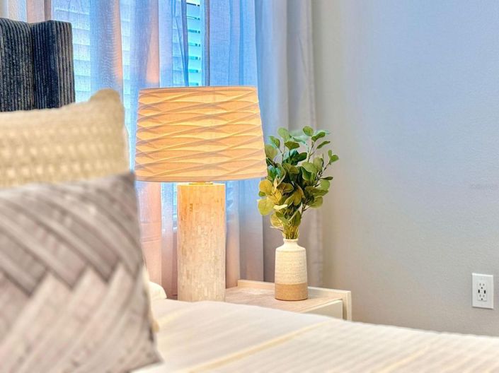 Image No.11-5 Bed House for sale