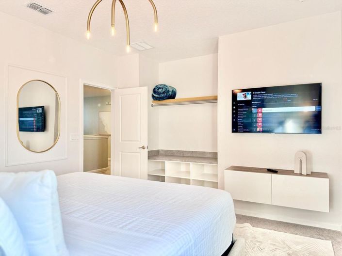 Image No.17-5 Bed House for sale